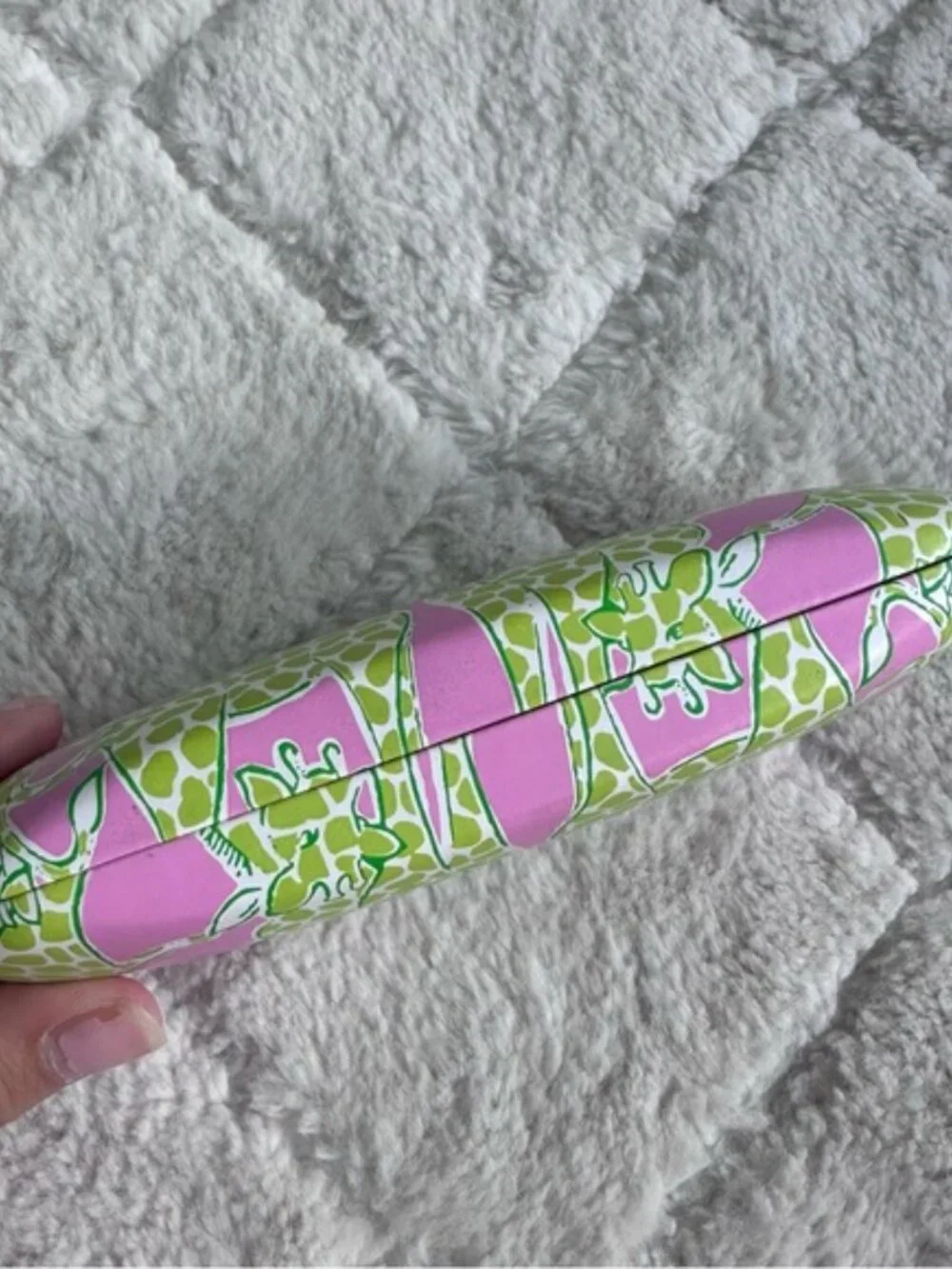Lilly Pulitzer | Green and Pink Giraffe Print Hard Shell Eyeglass Case